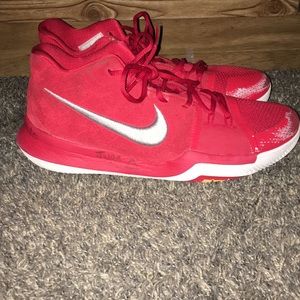 Kyrie 3s red suede